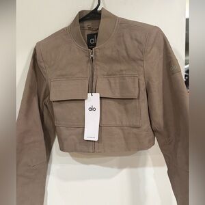 Alo Yoga Cropped Main Character Jacket | Light Cocoa | Size XS